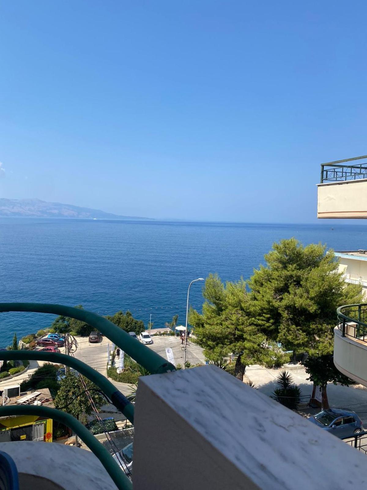 Sea Side * Sarandë
